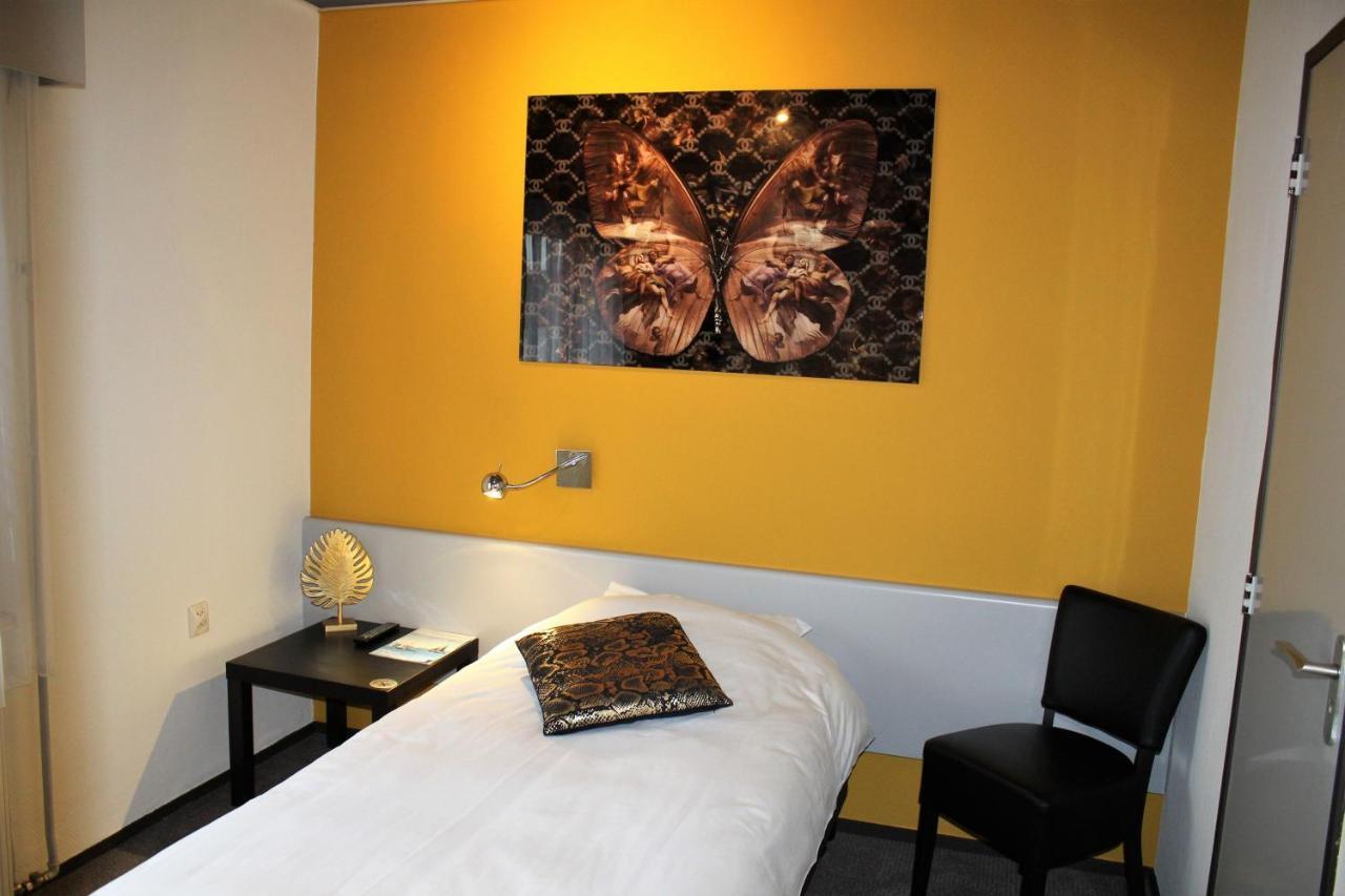 Hotel Restaurant De Jonge Heertjes آلسمير المظهر الخارجي الصورة